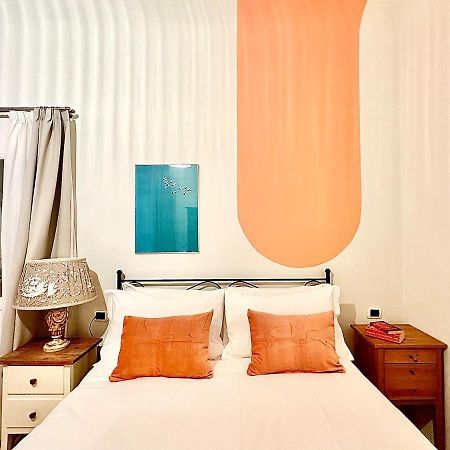 Raffaelli Rooms Travel Florence Close San Frediano Esterno foto
