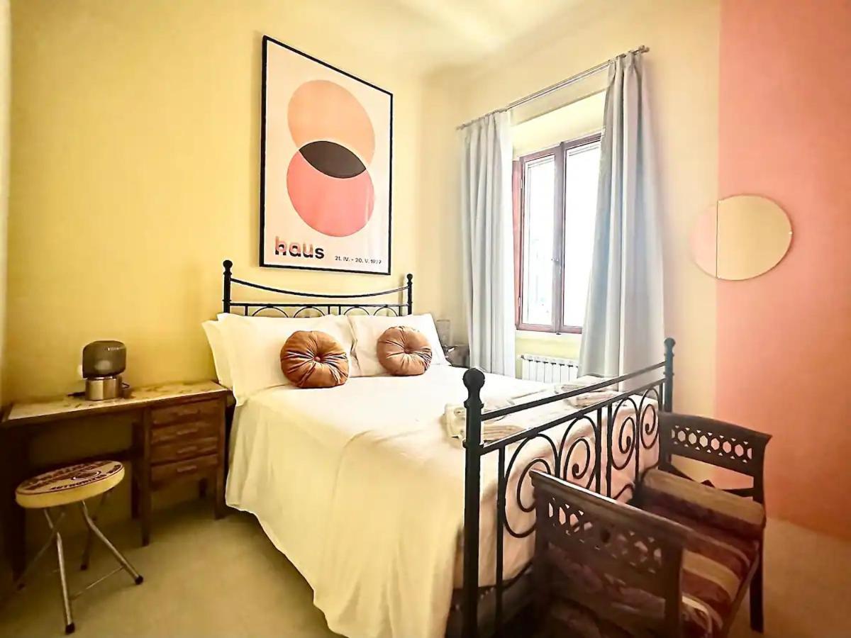 Raffaelli Rooms Travel Florence Close San Frediano Esterno foto
