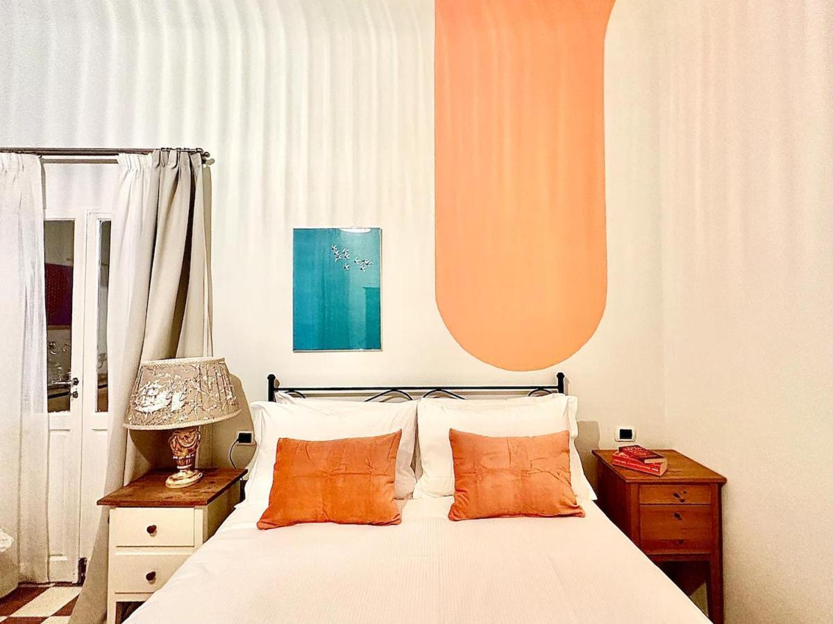 Raffaelli Rooms Travel Florence Close San Frediano Esterno foto