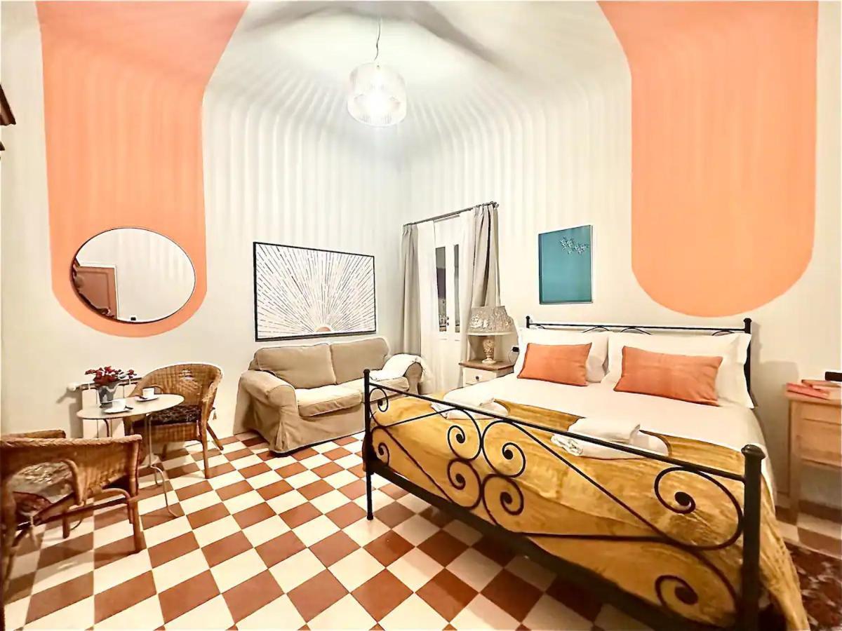 Raffaelli Rooms Travel Florence Close San Frediano Esterno foto
